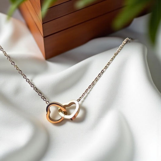Eternal Bond – Dual Heart 18k Gold Plated Anti Tarnish Necklace